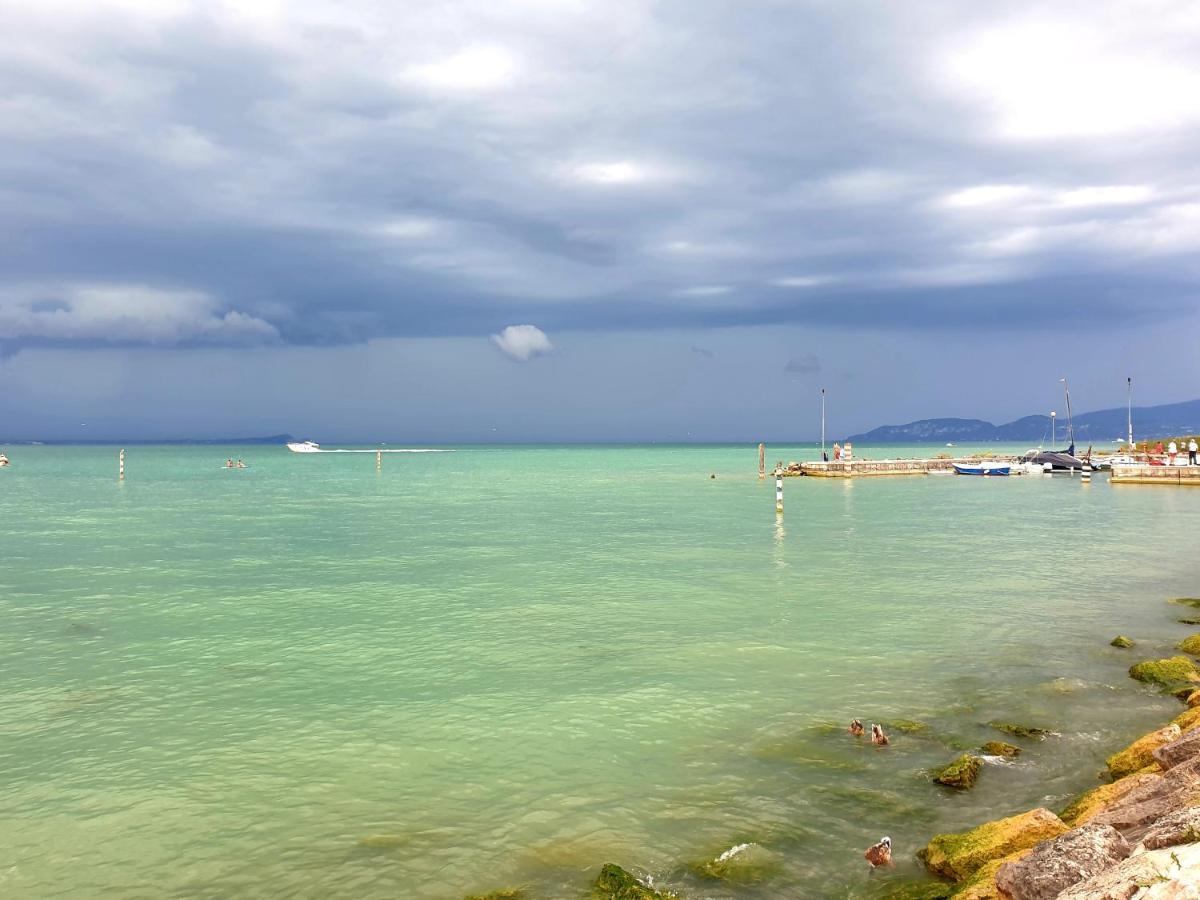 Casa Vacanza & Suite Joy Peschiera del Garda Eksteriør bilde