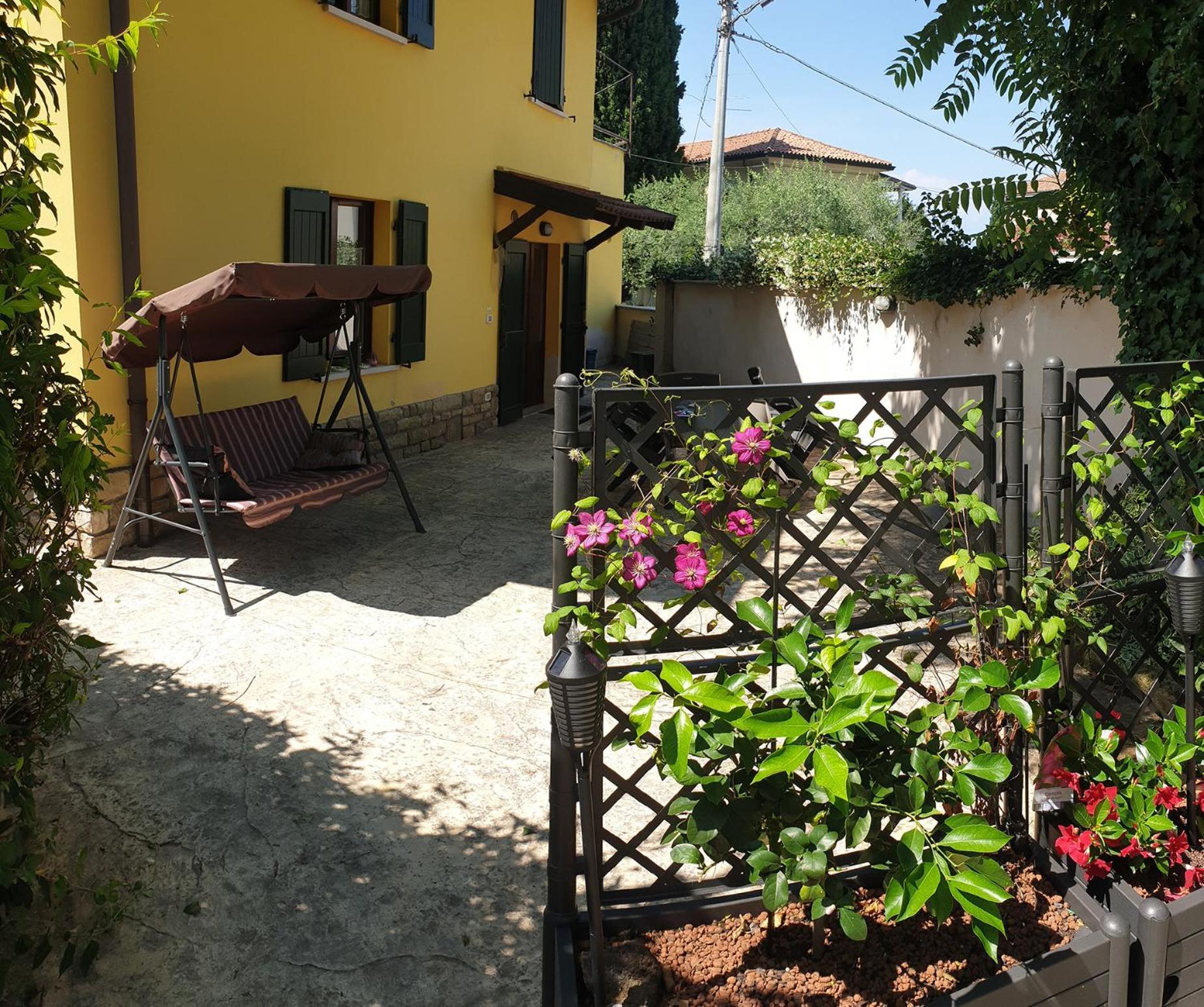 Casa Vacanza & Suite Joy Peschiera del Garda Eksteriør bilde